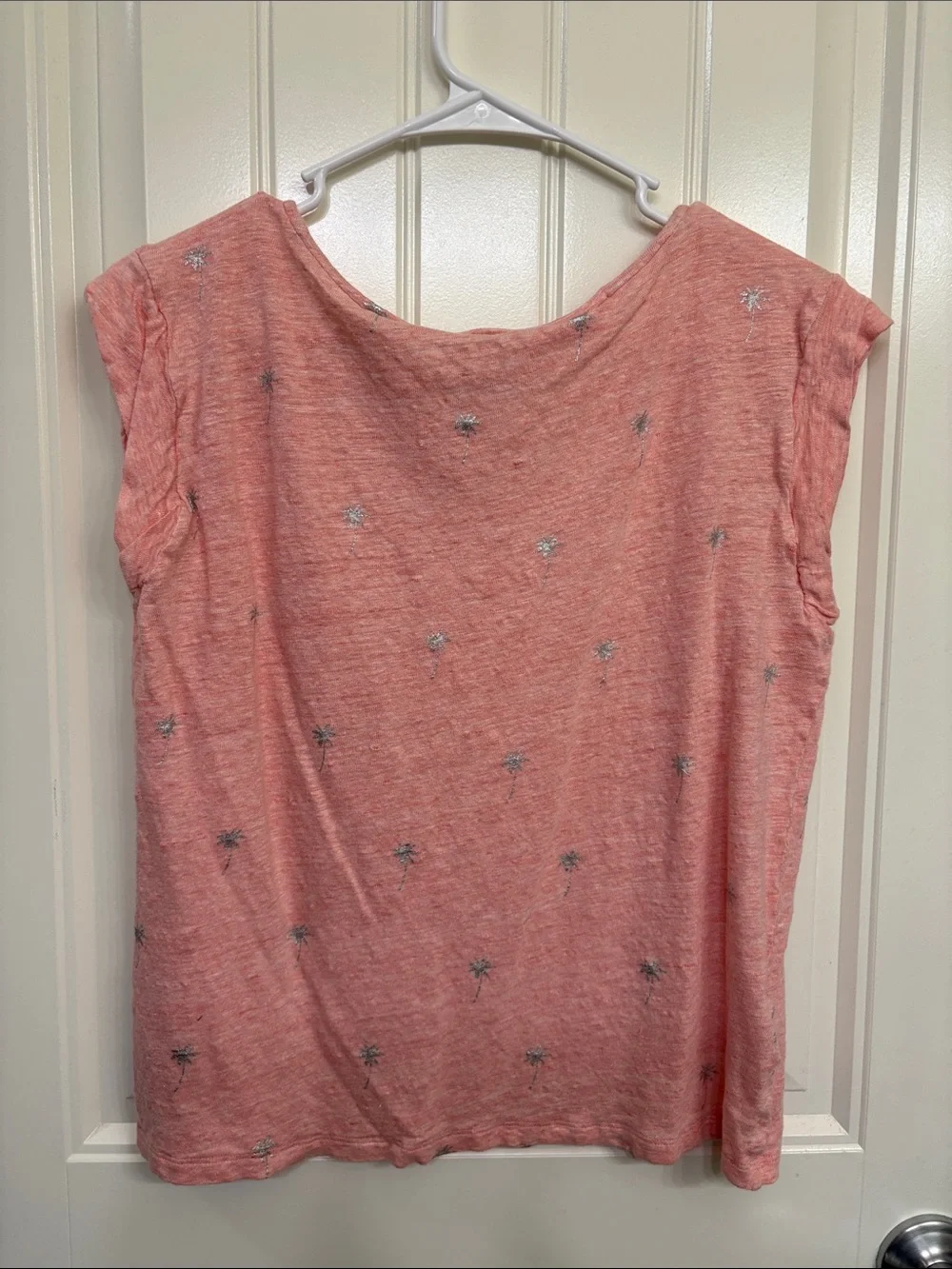 Tommy Bahama Coral Short Sleeve Tee with Silver Palm Trees 100% linen - Picture 6 of 9